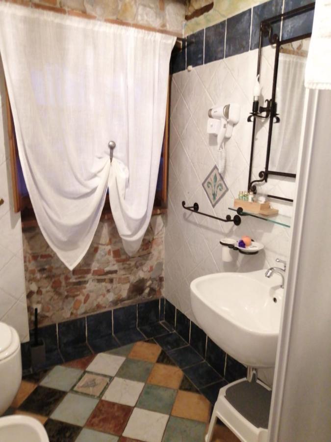Luxury Corte Di Re Artu Lukka Zewnętrze zdjęcie