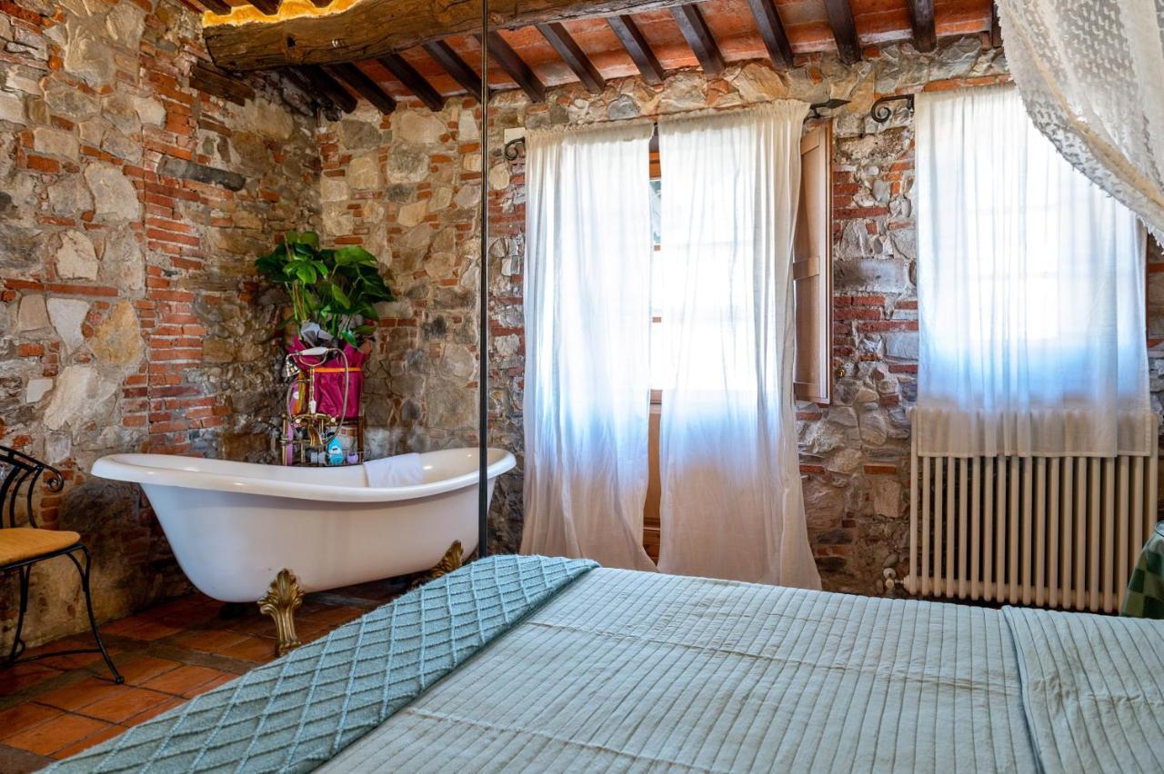Luxury Corte Di Re Artu Lukka Zewnętrze zdjęcie
