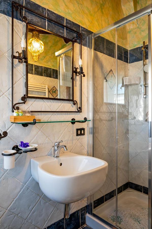 Luxury Corte Di Re Artu Lukka Zewnętrze zdjęcie