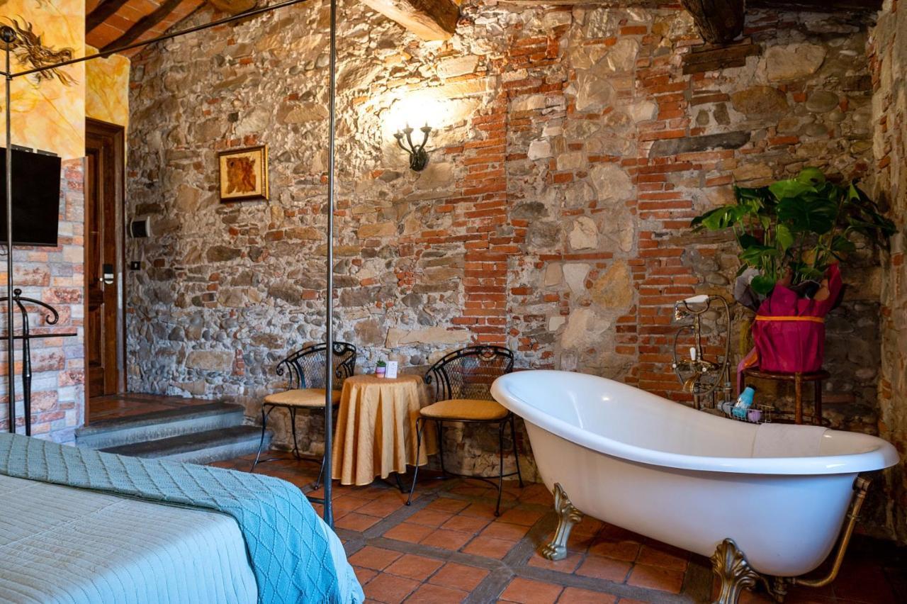 Luxury Corte Di Re Artu Lukka Zewnętrze zdjęcie