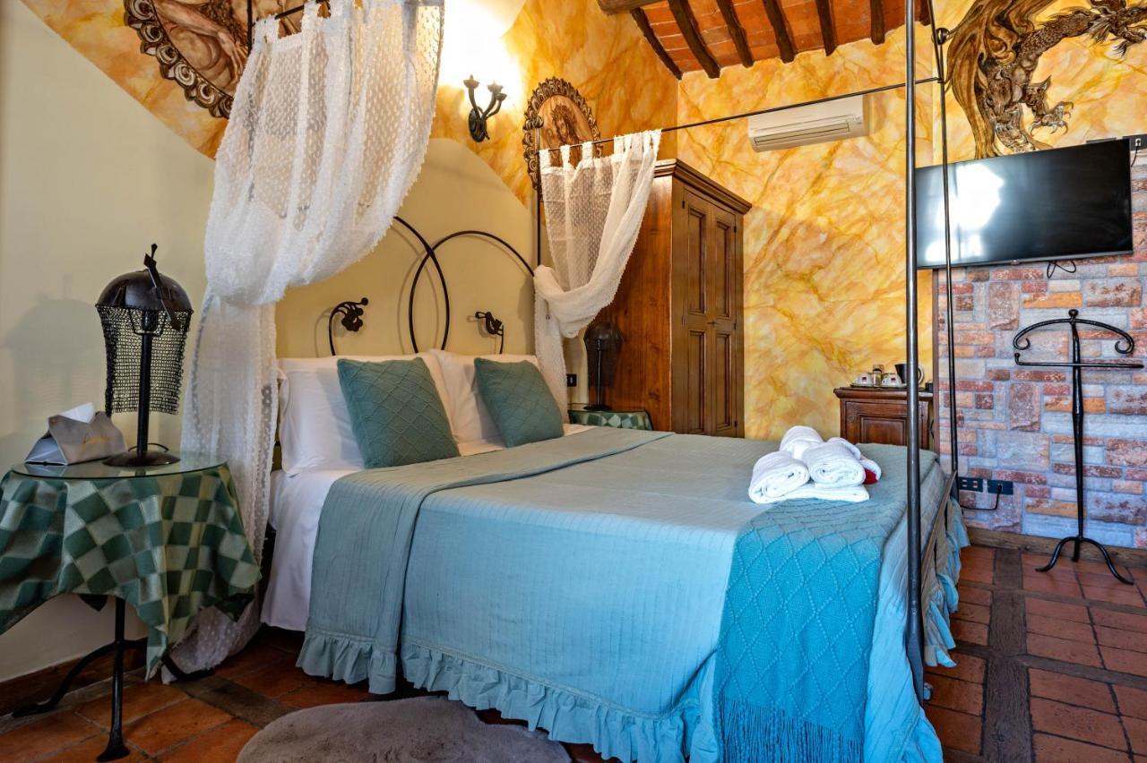 Luxury Corte Di Re Artu Lukka Zewnętrze zdjęcie